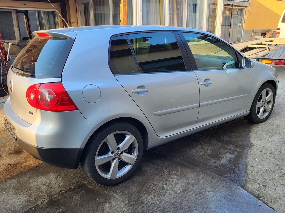 Golf 5 Anul 2008 1.9 tdi 105cp Climatronic Jante
