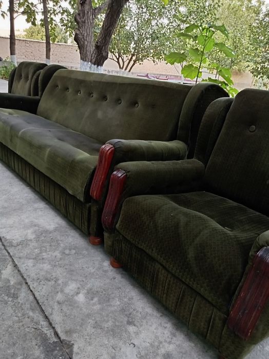 Мебел  йогочи жуда огир сифати жуда зур