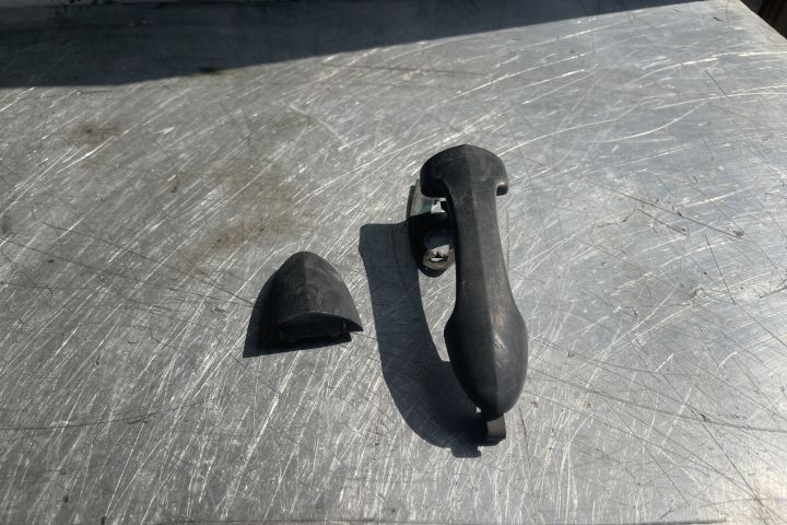 Maner deschidere din exterior usa spate stanga XS41-A22404 / XS41A224