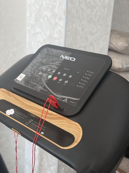 Бегевоя дорожка NEO