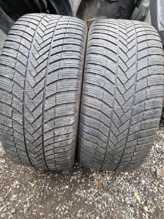 Anvelope 255/50R19 marca Bridgestone, M +S, DOT 2021 ,6 mm