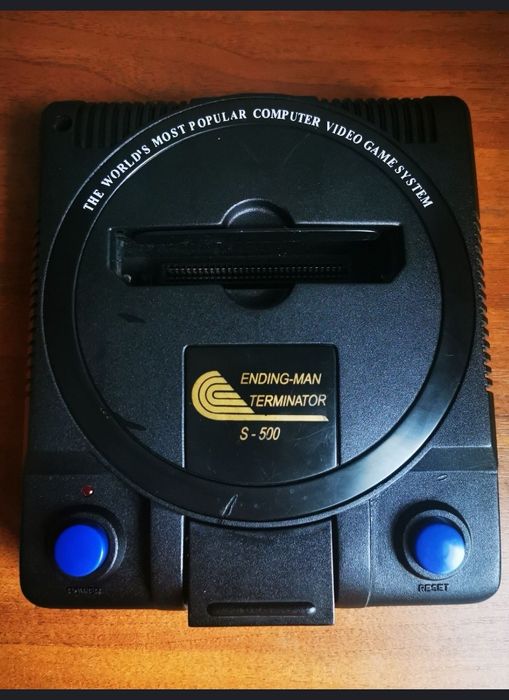 Consola Terminator joc pe televizor