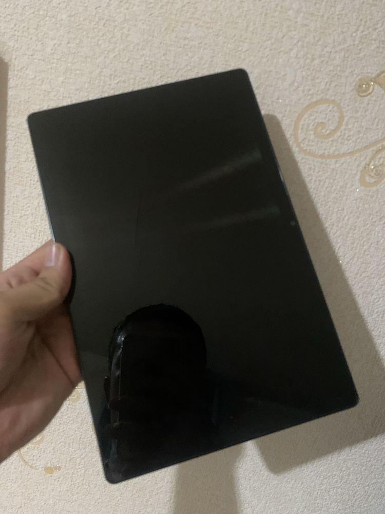 Planshet tab a8 sotiladi