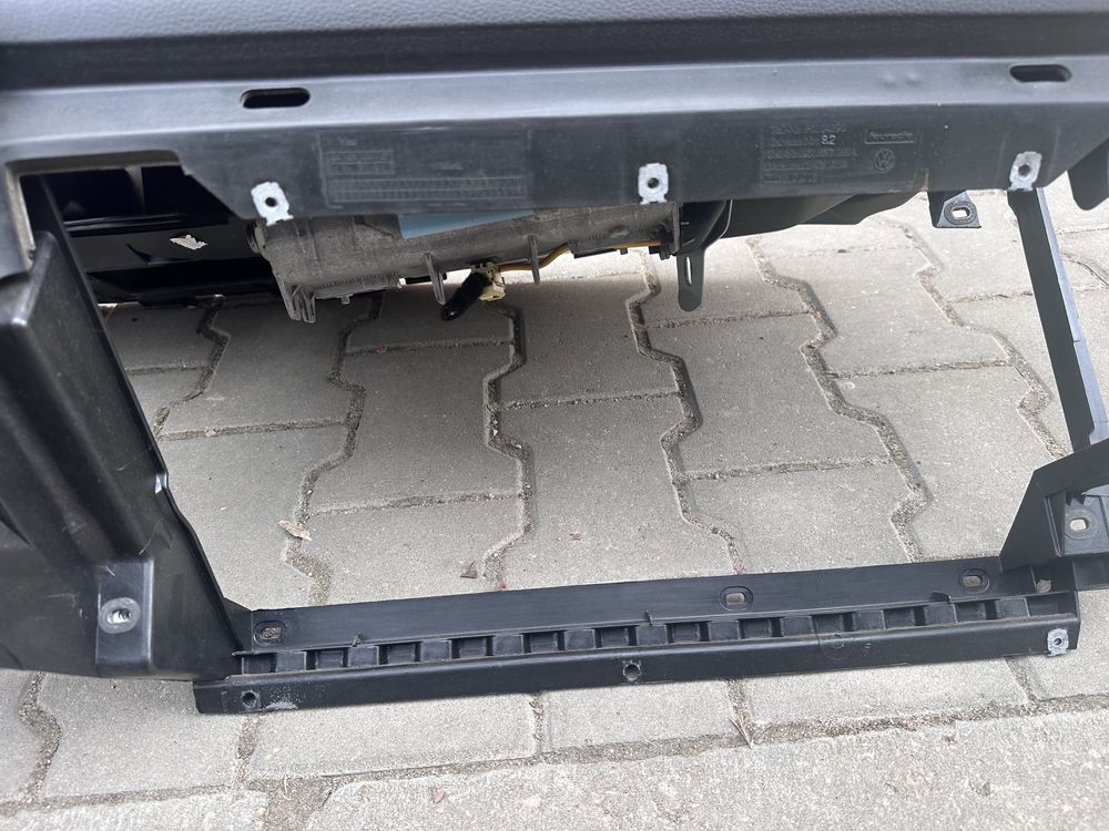Арматурно табло VW Golf 5
