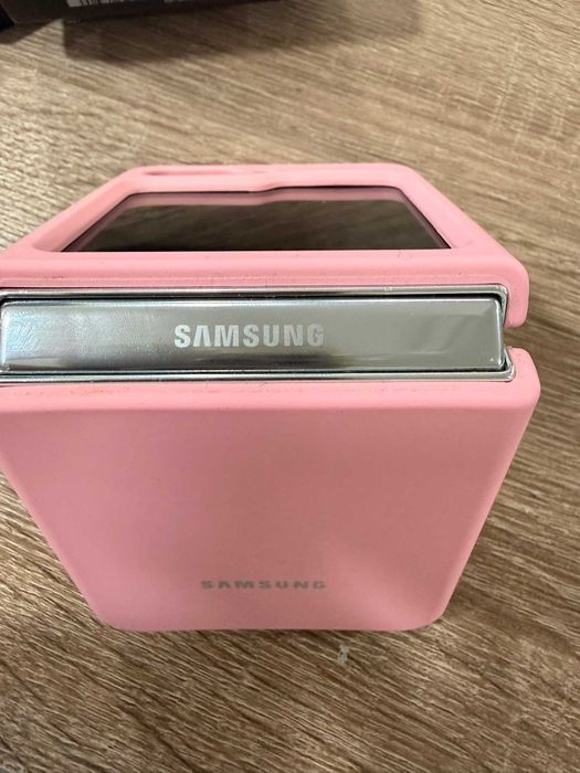 Samsung Z flip 5