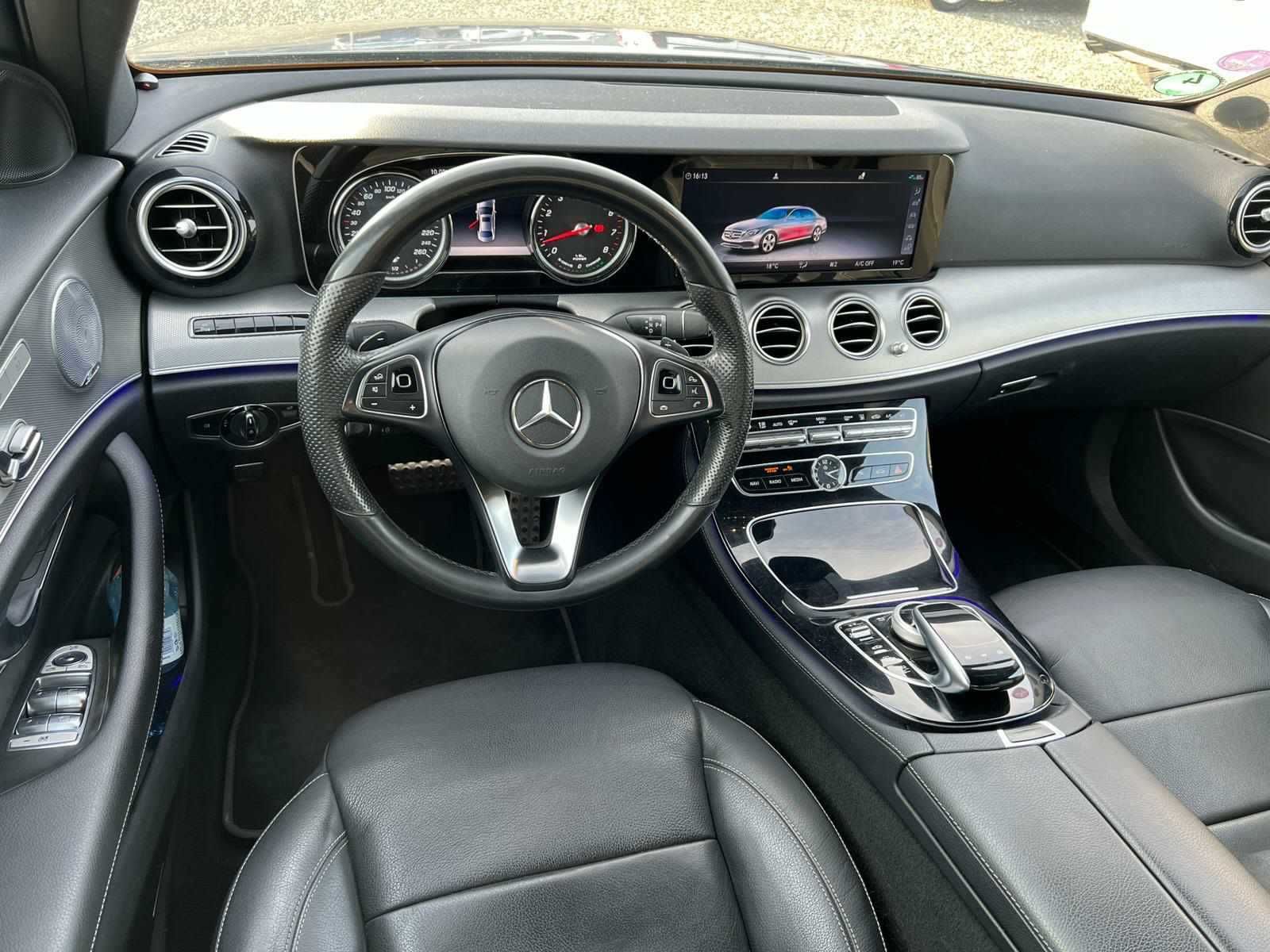 Mercedes E350 BENZINA & HYBRID 289 Cp 12/2016 Rate sau Cash