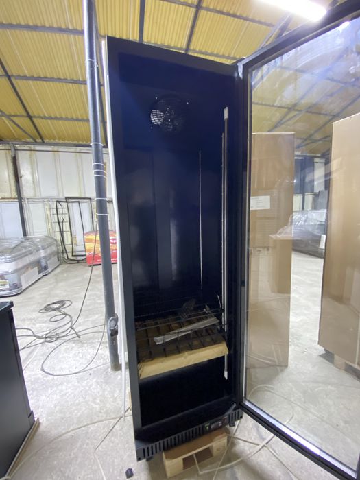 Vtrina frigorifica verticala neagra NOUA