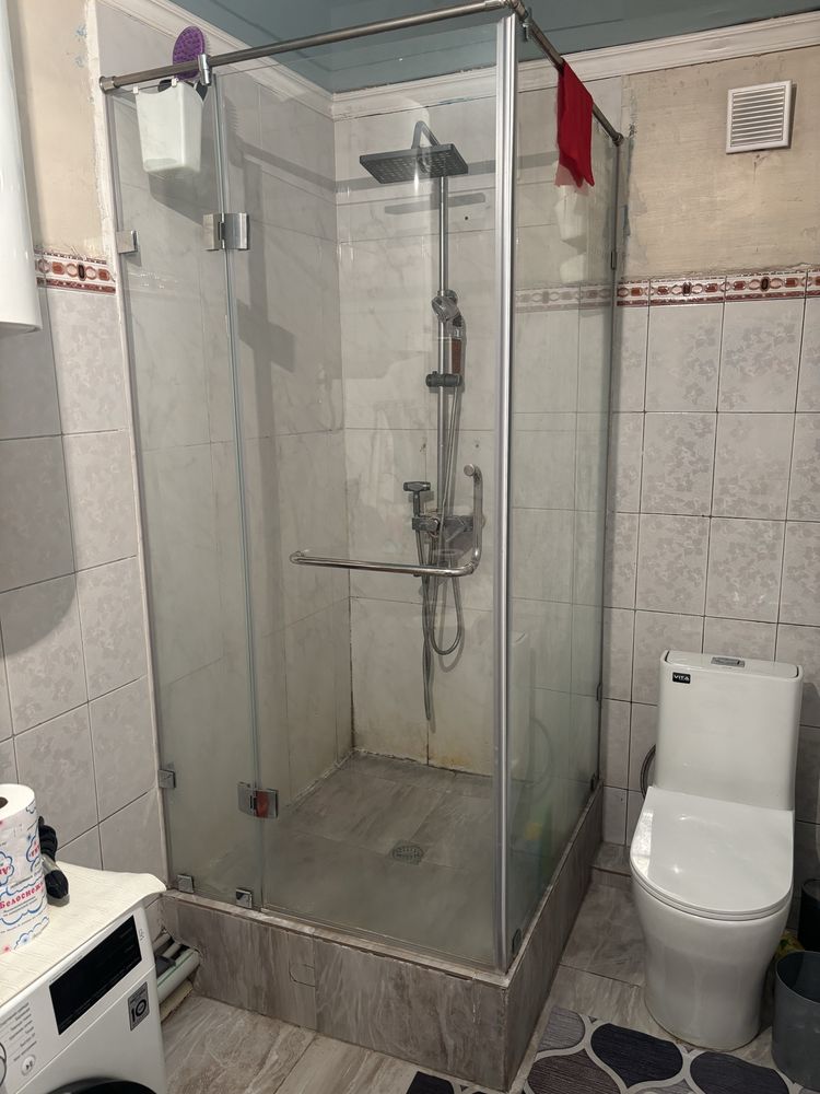 Продам душевую пепегородку 90/100