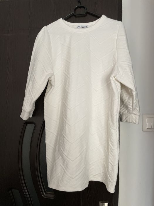 Vand rochie de zi marca Zara, marimea S