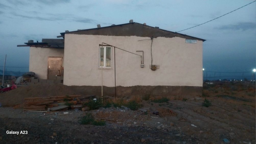 Үй сатылады жаңа құрылыс