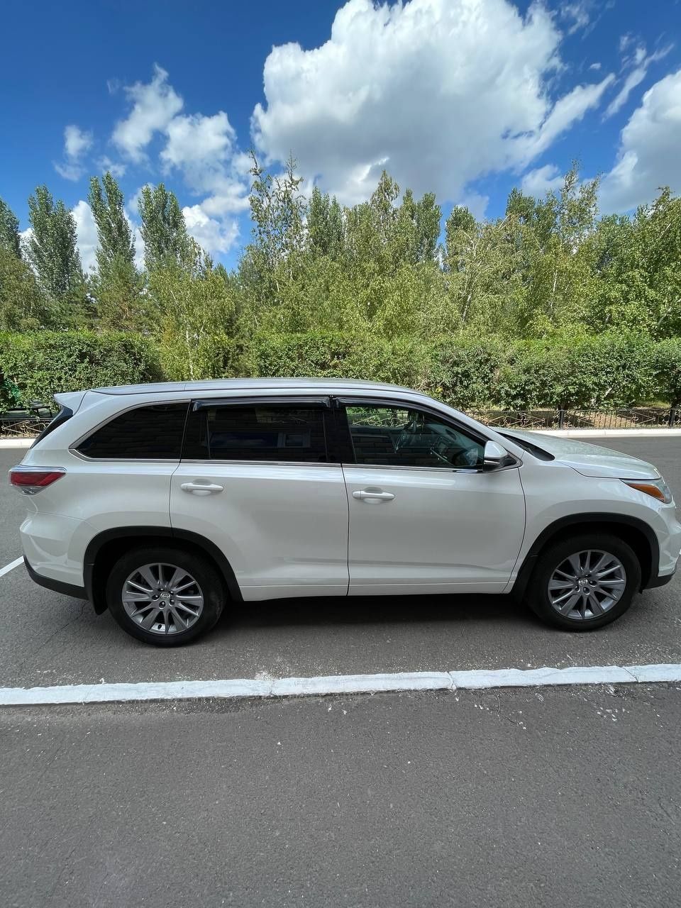 Toyota Highlander 2.7 2014