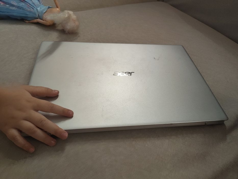 Acer swift 1-2 поколения