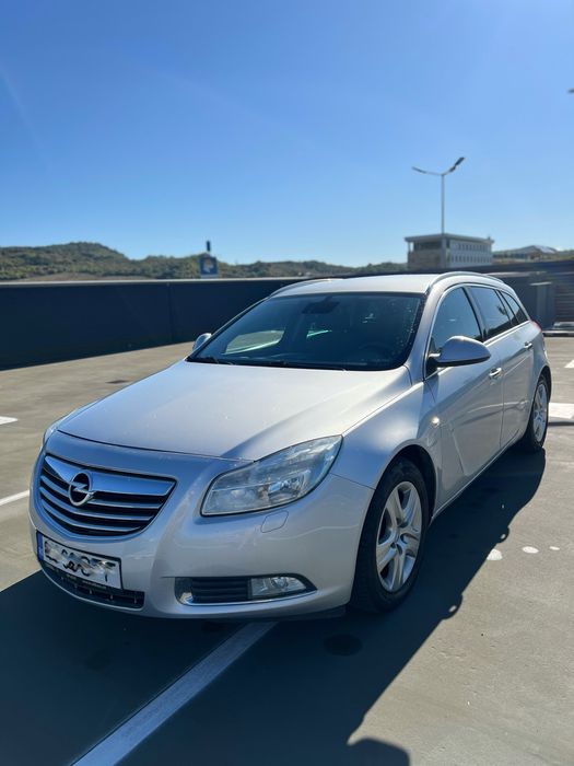 Opel Insignia Sports Tourer / 131 cp
