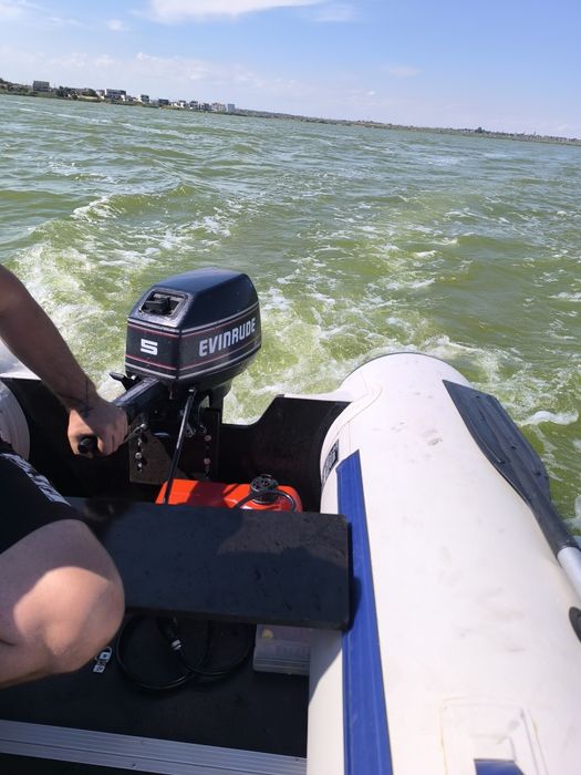 Barca gonflabila aquastorm Evolution 360m+motor evinrude 5cp