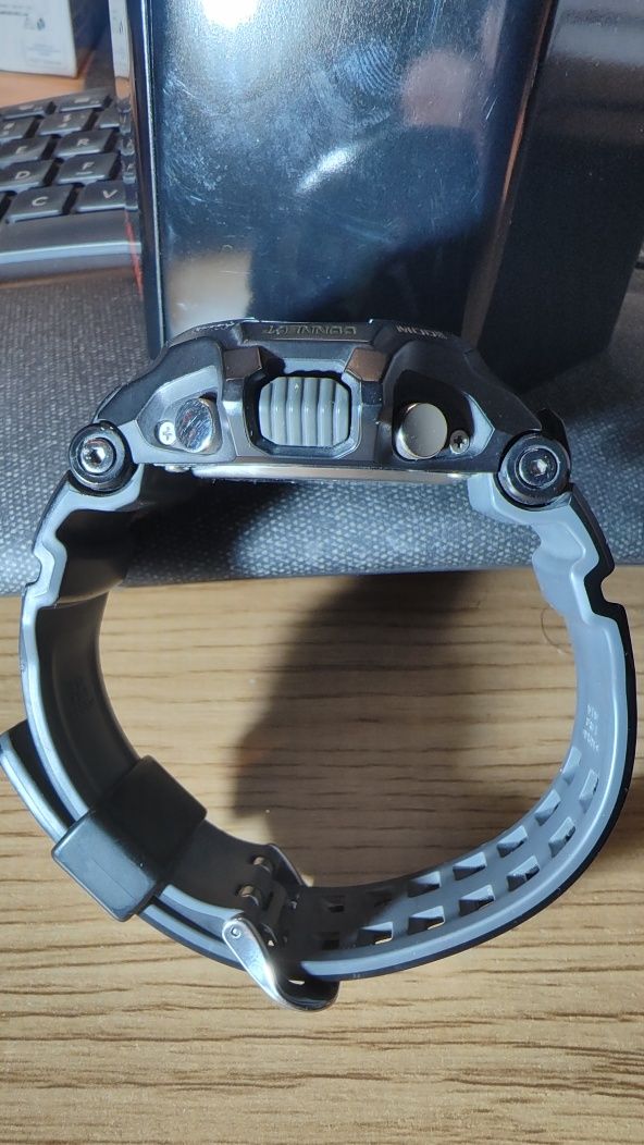 Часовник Casio G-Shock Gravitymaster GR -B100