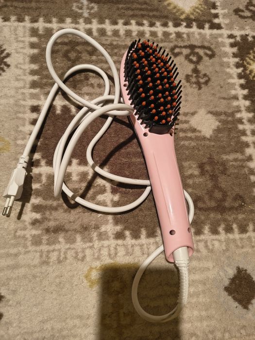 Vand perie electrica de indreptat parul