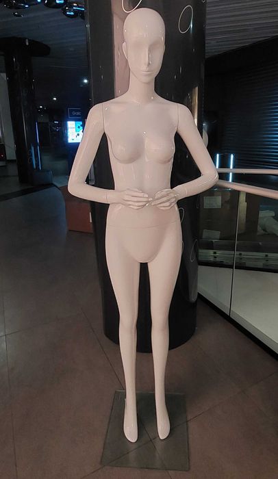 Manechine dama din fibra de sticla