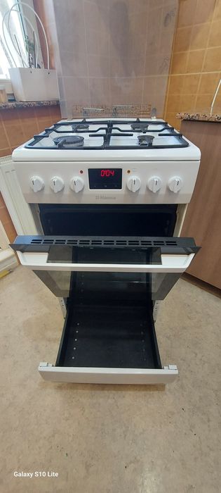 Aragaz Mixt Hansa Fchw582109 4 Arzatoare