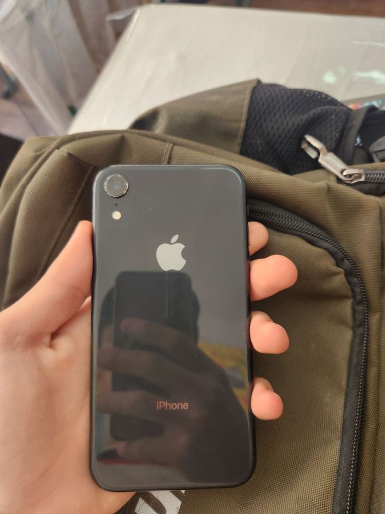 iPhone xr         K