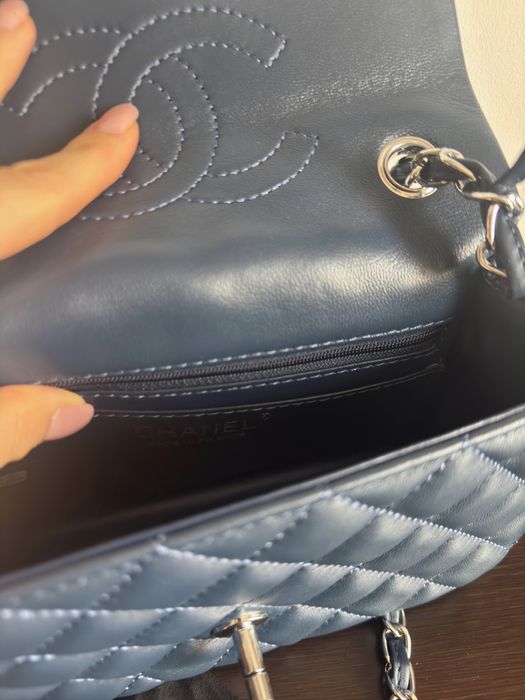 Chanel чанта синя нова