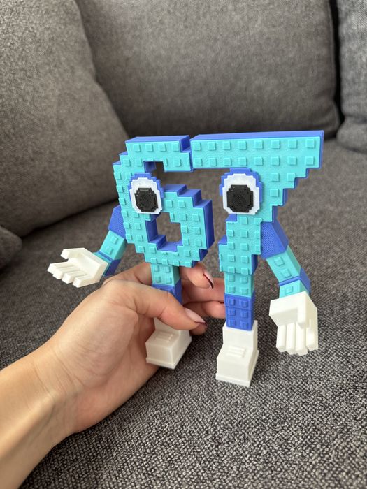 Фигурка 6-7 голяма, 67 Steal a Brainrot Six Seven, Roblox