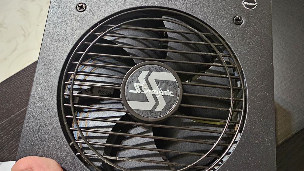 Sursă Seasonic Focus GX, 80+ Gold, 550W