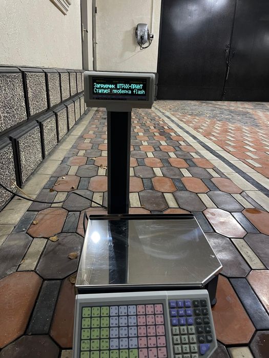 Продам электронные весы штрих принт новые и б/у