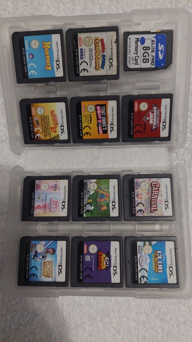 Carduri Nintendo DS
