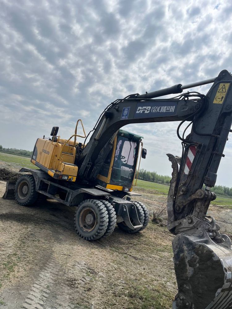 Volvo  ew 145 b prime