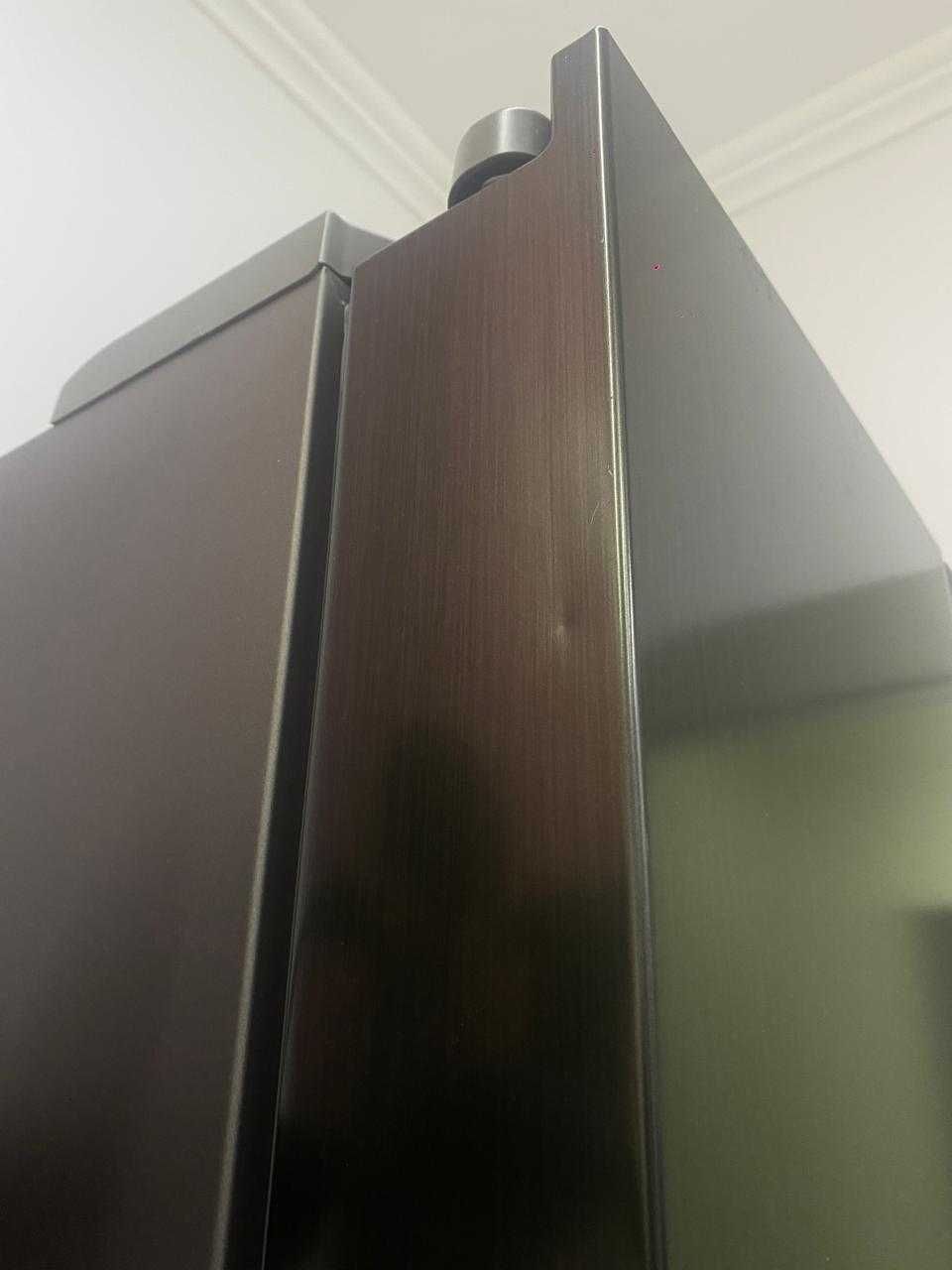 Холодильник Samsung RS66A8100B1