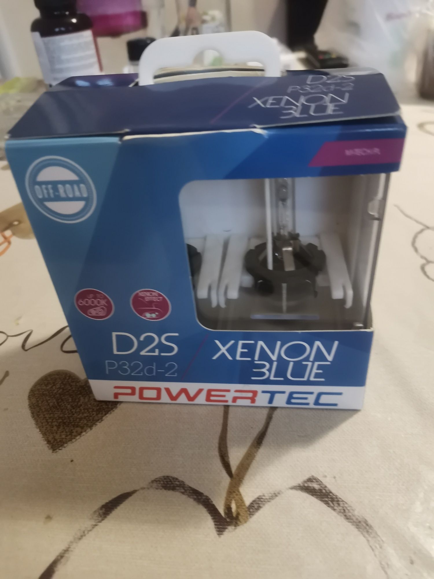 2бр Ксеонови крушки D2S от Ауди А6