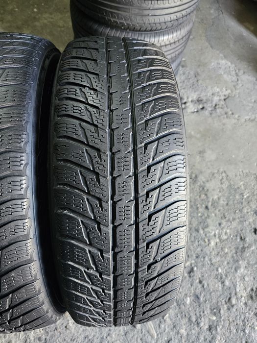 2 anvelope iarna  215 70 16 Nokian 6mm