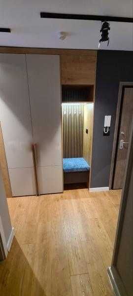 Дава се под наем Двустаен апартамент в Бургас, Център - 56 кв.м за 714 € - Снимка #12