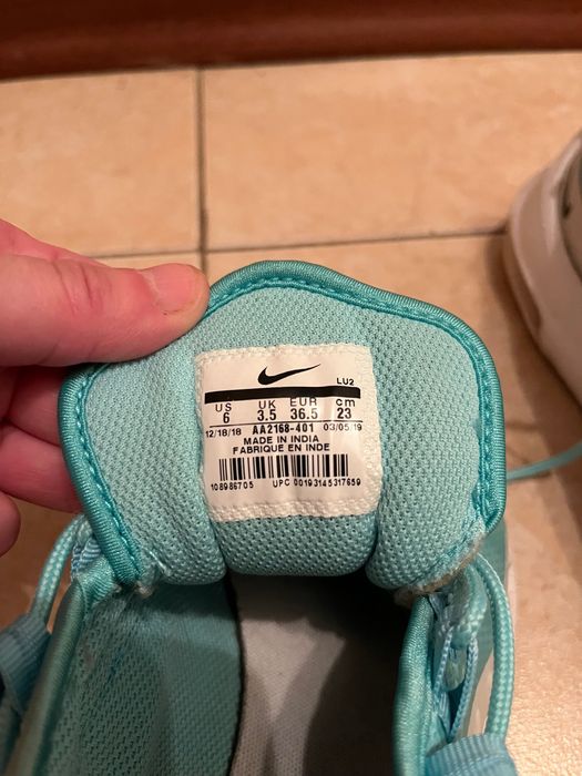 Маратонки Найк като нови