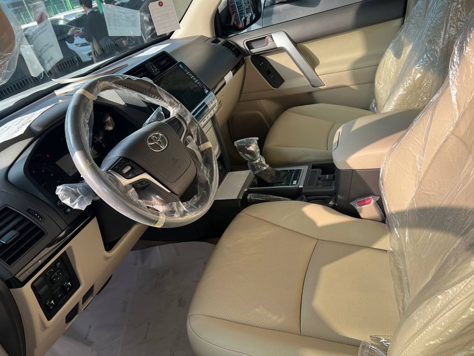 Toyota Land Cruiser 150 Full