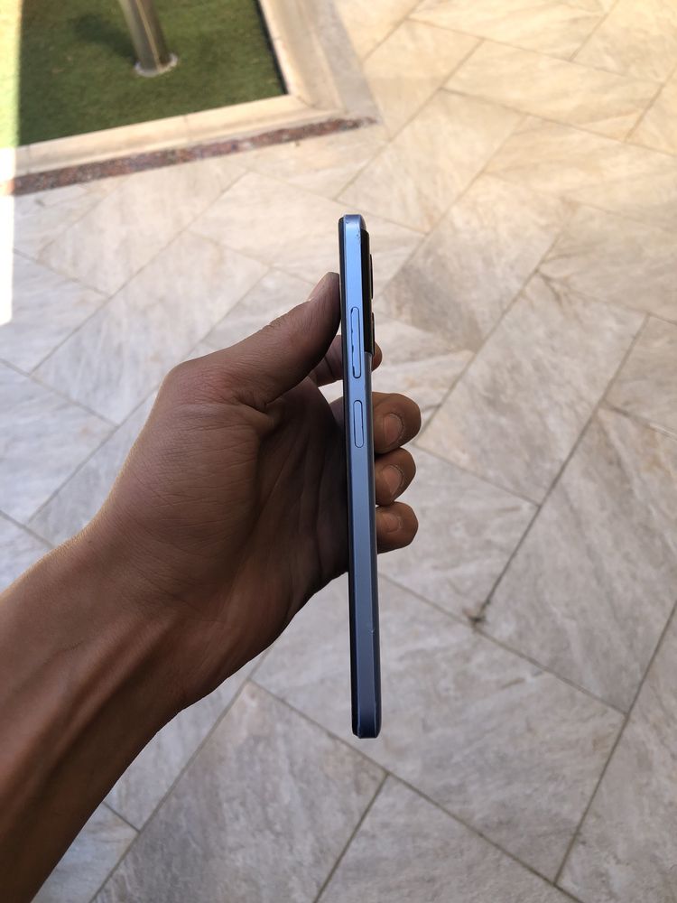 Redmi note 11 R 128/8