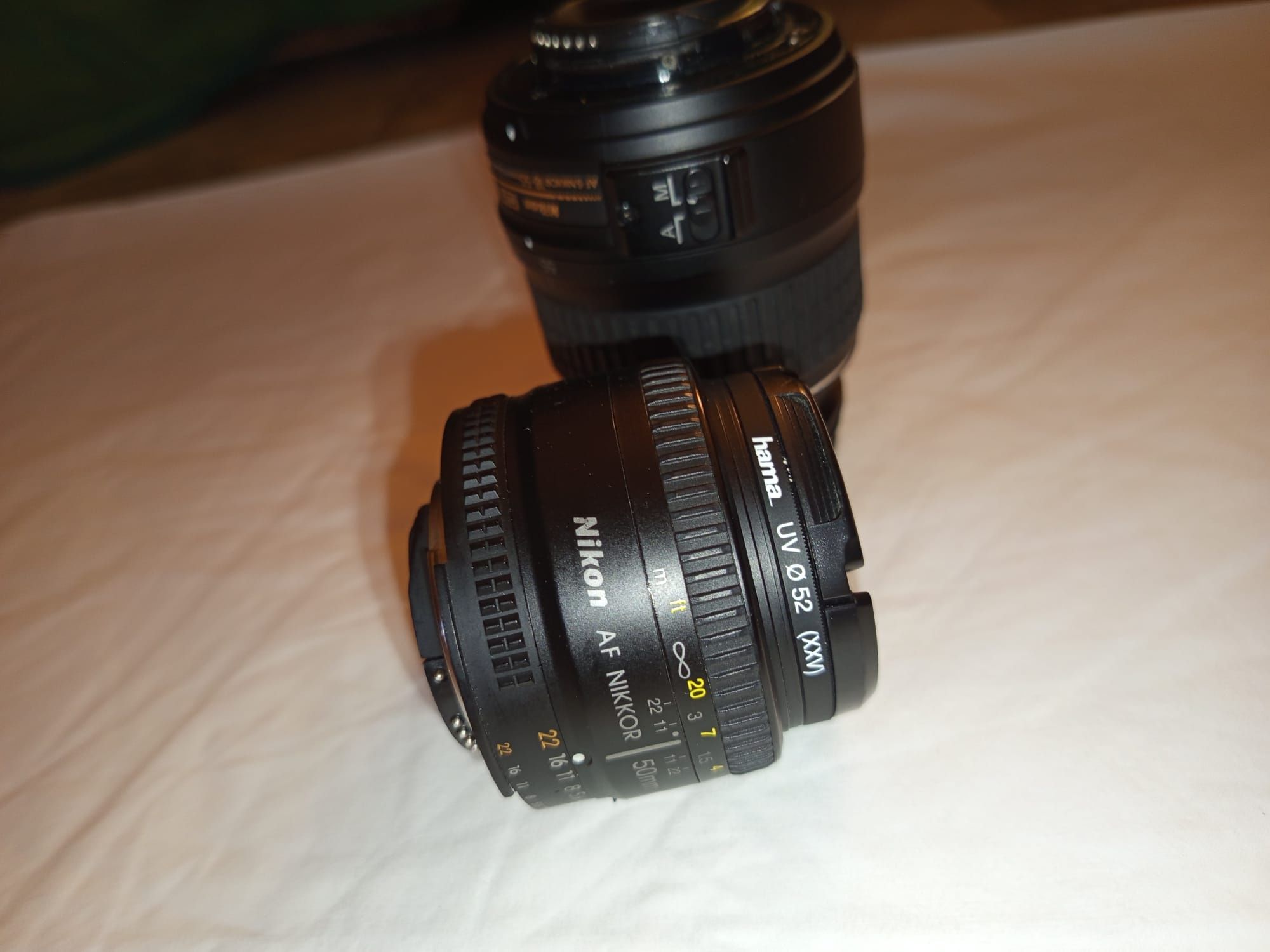 Nikon D7000 + Obiectiv 18-55mm + 50mm f/1.8 + Accesorii