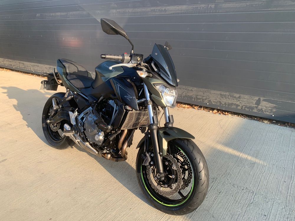 Funmoto Kawasaki Z650 ABS permis A2 11mii km