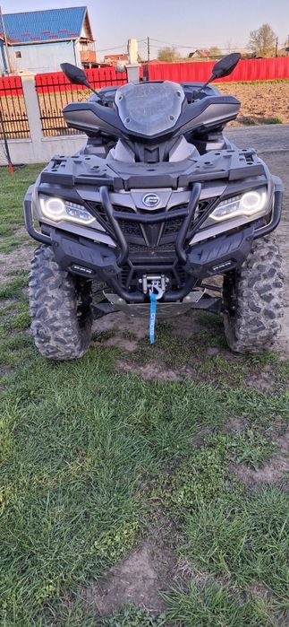 Vind atv cf moto de 1000cm overland în stare de funcționare bună