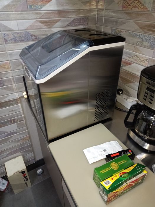 Льдогенератор Хуракан.