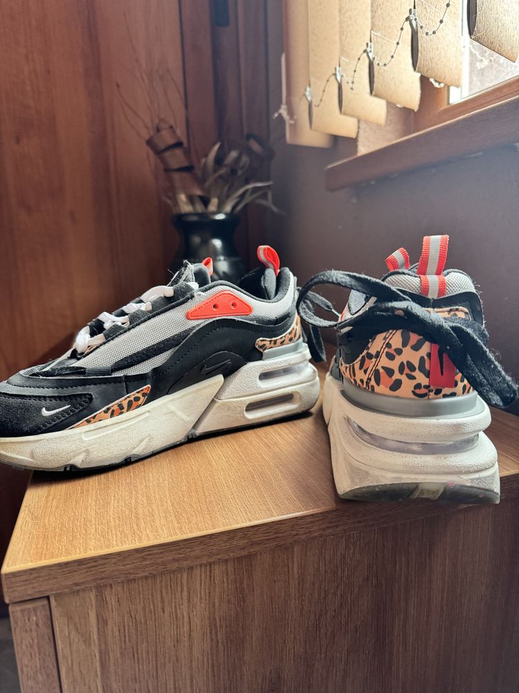 Nike Furyosa.