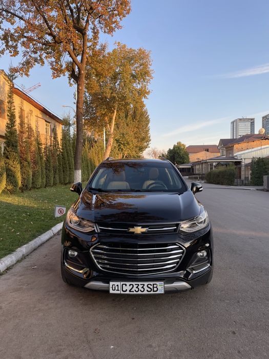 Tracker 1 premier. Продаю свою машину