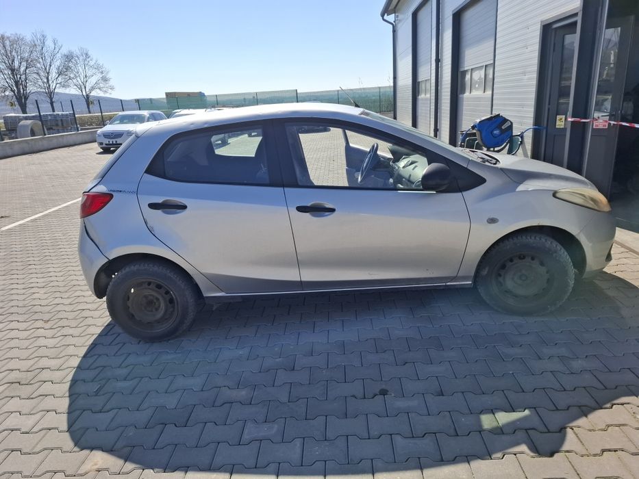 Vand stopuri,usi,motor Mazda 2