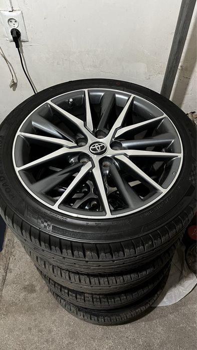 Камри 70-55 диски с резиной