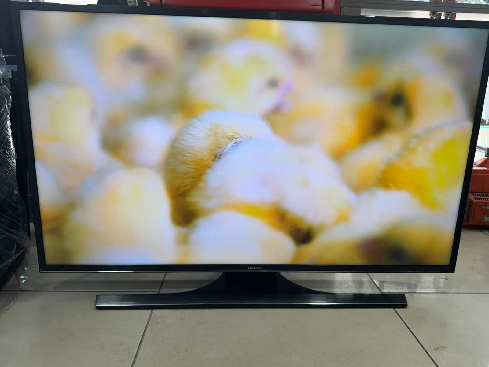 Smart TV Samsung UE40JU6400W, FullHD, 4K