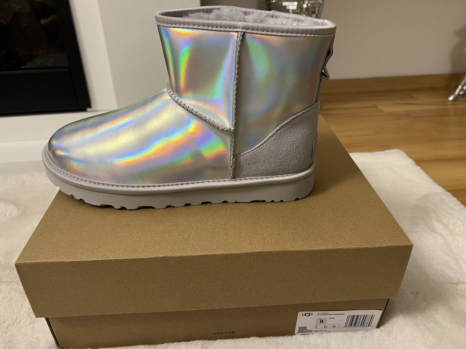 UGG Iridescent marimea 40