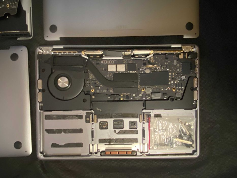 13" M1 MacBook Pro/Air A2338/2337 (2020)