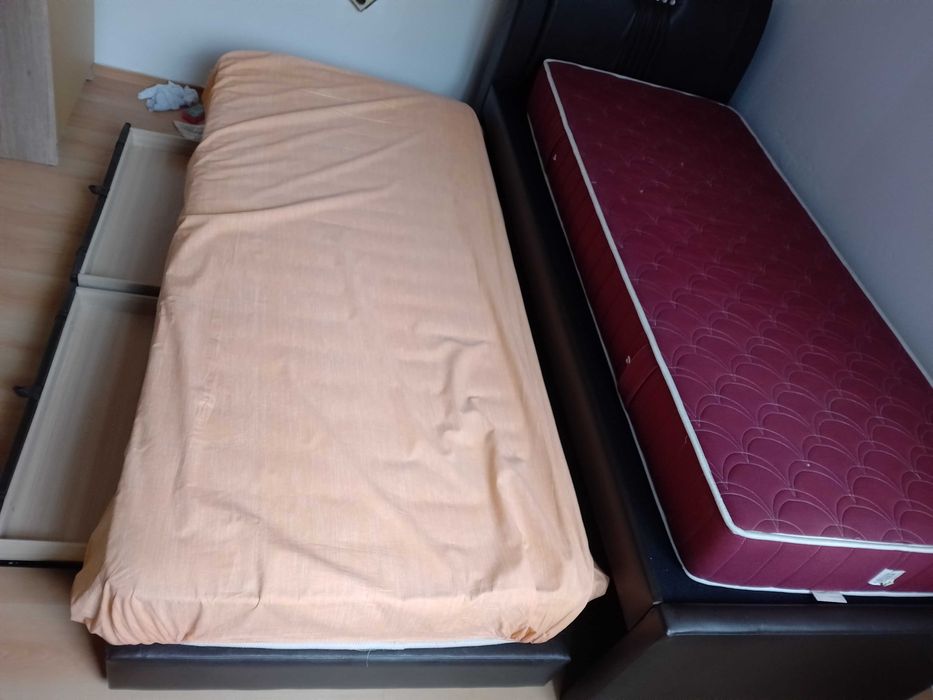 Легло от 2 части