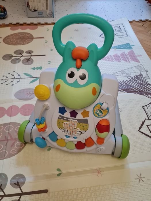 Antepremergator / măsuță muzicala