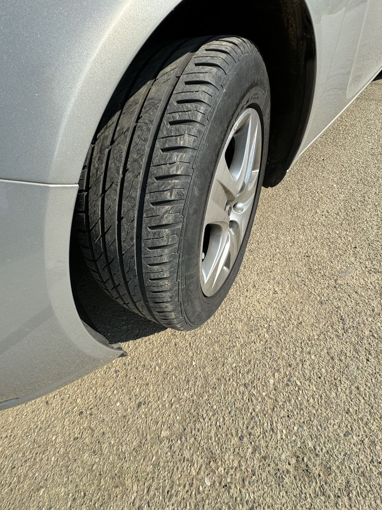 De vanzare Opel Insignia